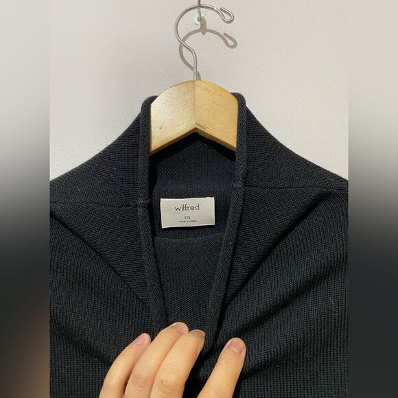 Aritzia Wilfred Cyprie Merino Wool Turtleneck Sweater - Picture 7 of 7